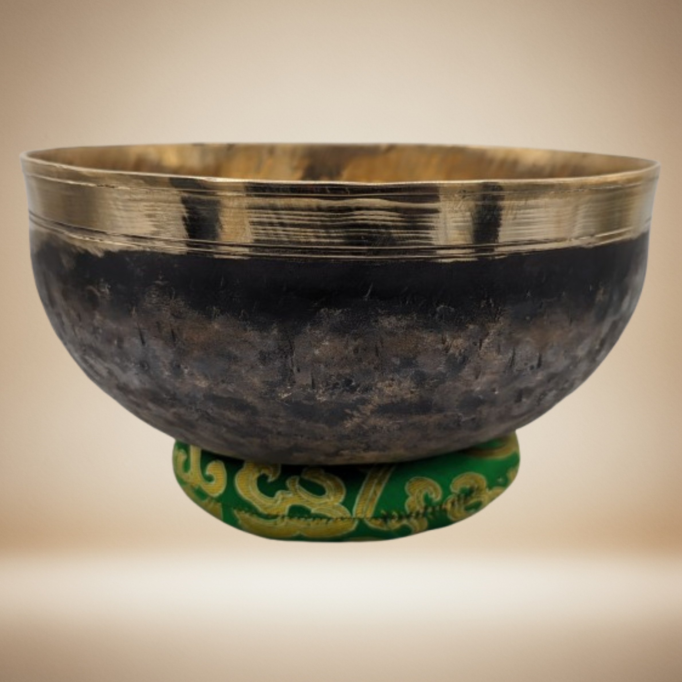 Dhara Noir Premium Klangschale · 24 cm