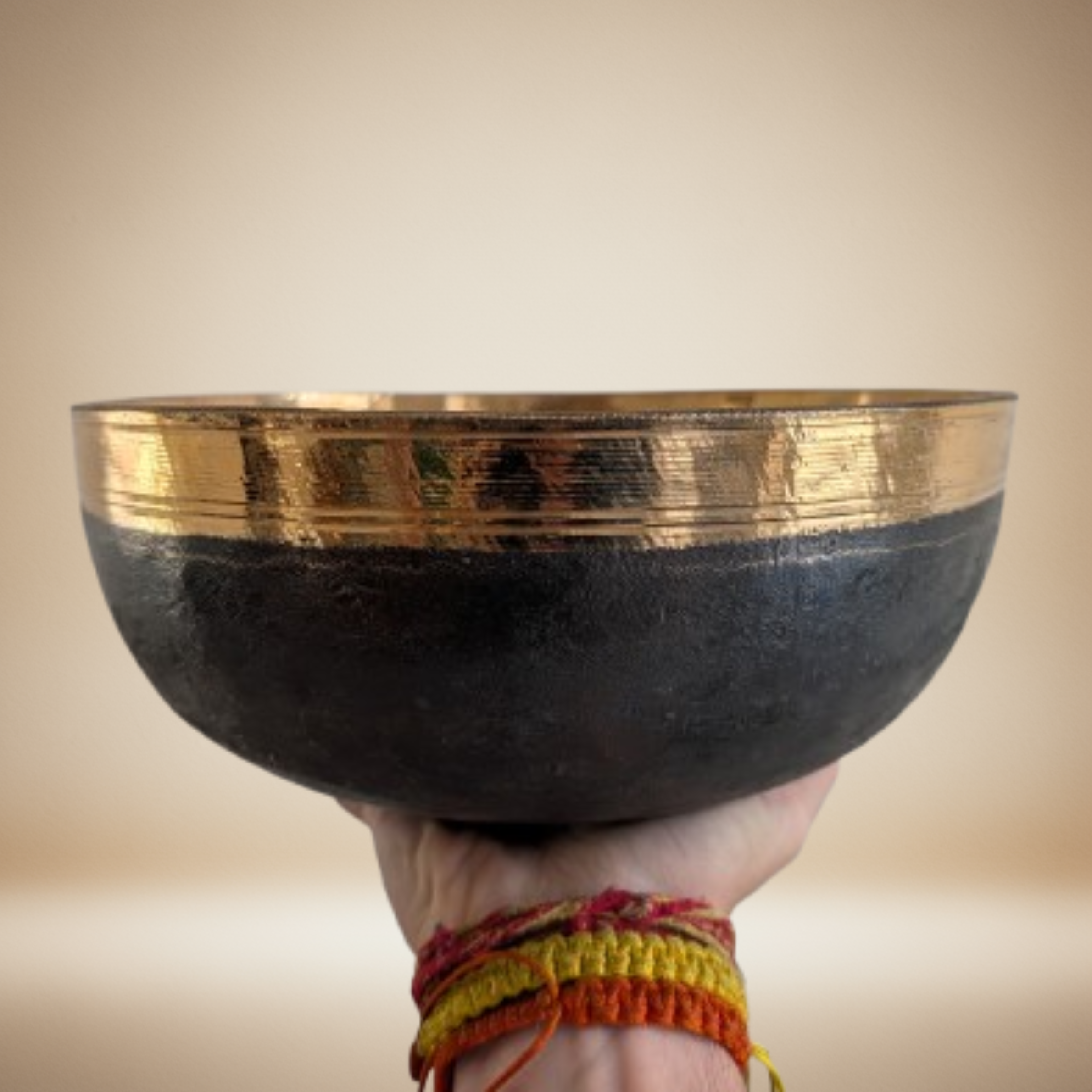 Dhara Noir Premium Klangschale · 25 cm